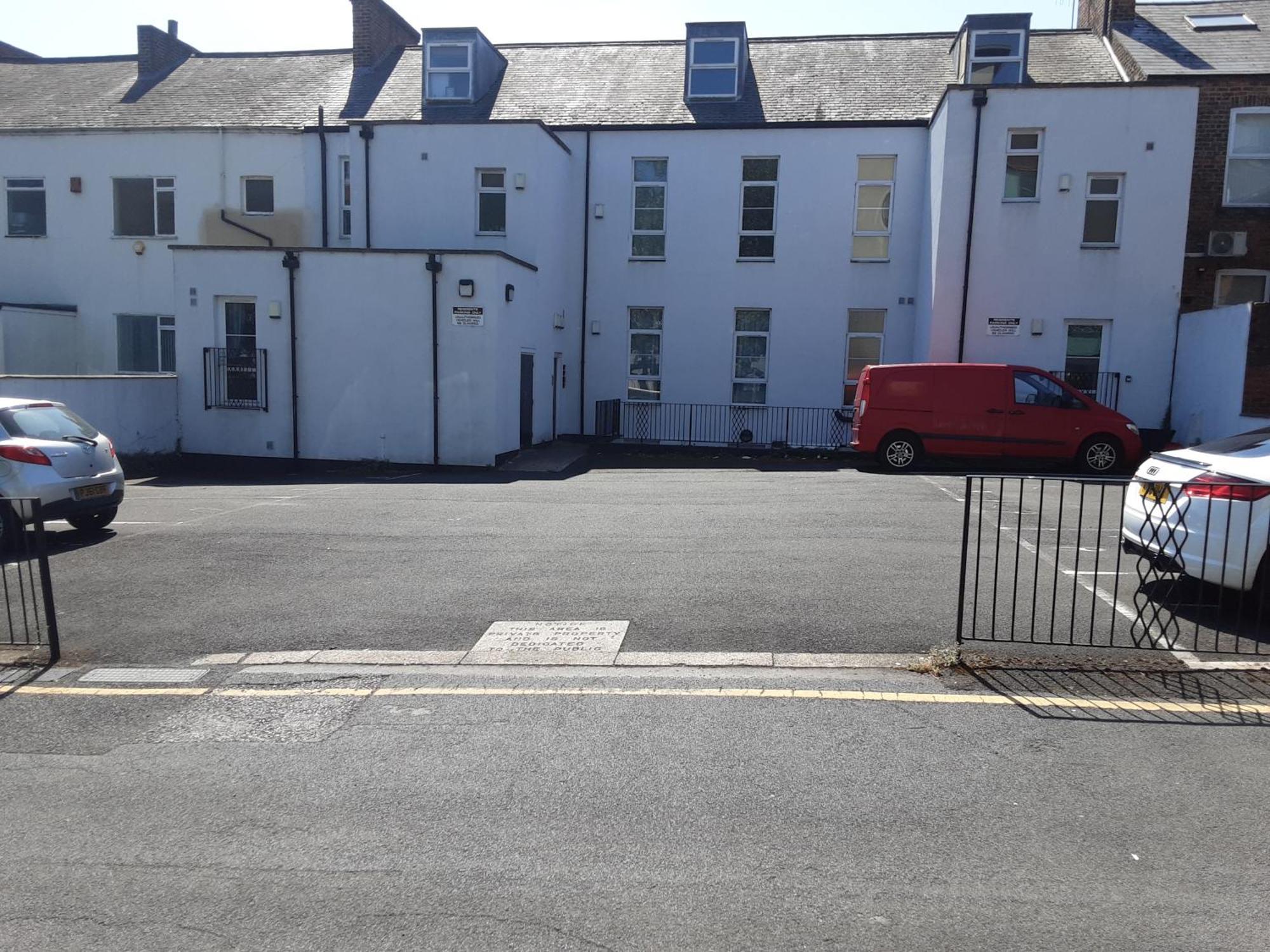 Quiet 2 Bedroom Flat In Darlington With Free Parking, Wi-Fi And More Esterno foto